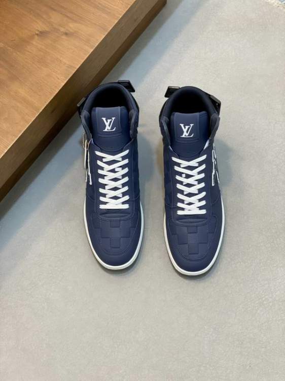 Picture of Louis Vuitton Shoes _SKULVsz38-44hnq090113385